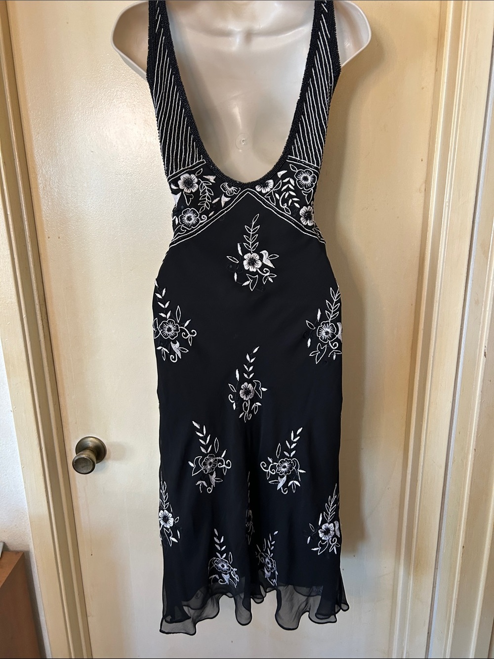 Aftershock London Vintage Beaded Black and White Silk Cocktail Dress size M - Picture 9 of 15